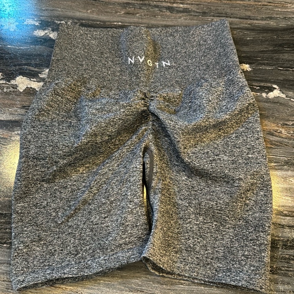 NVGTN biker shorts, booty scrunch, dark gray, size small